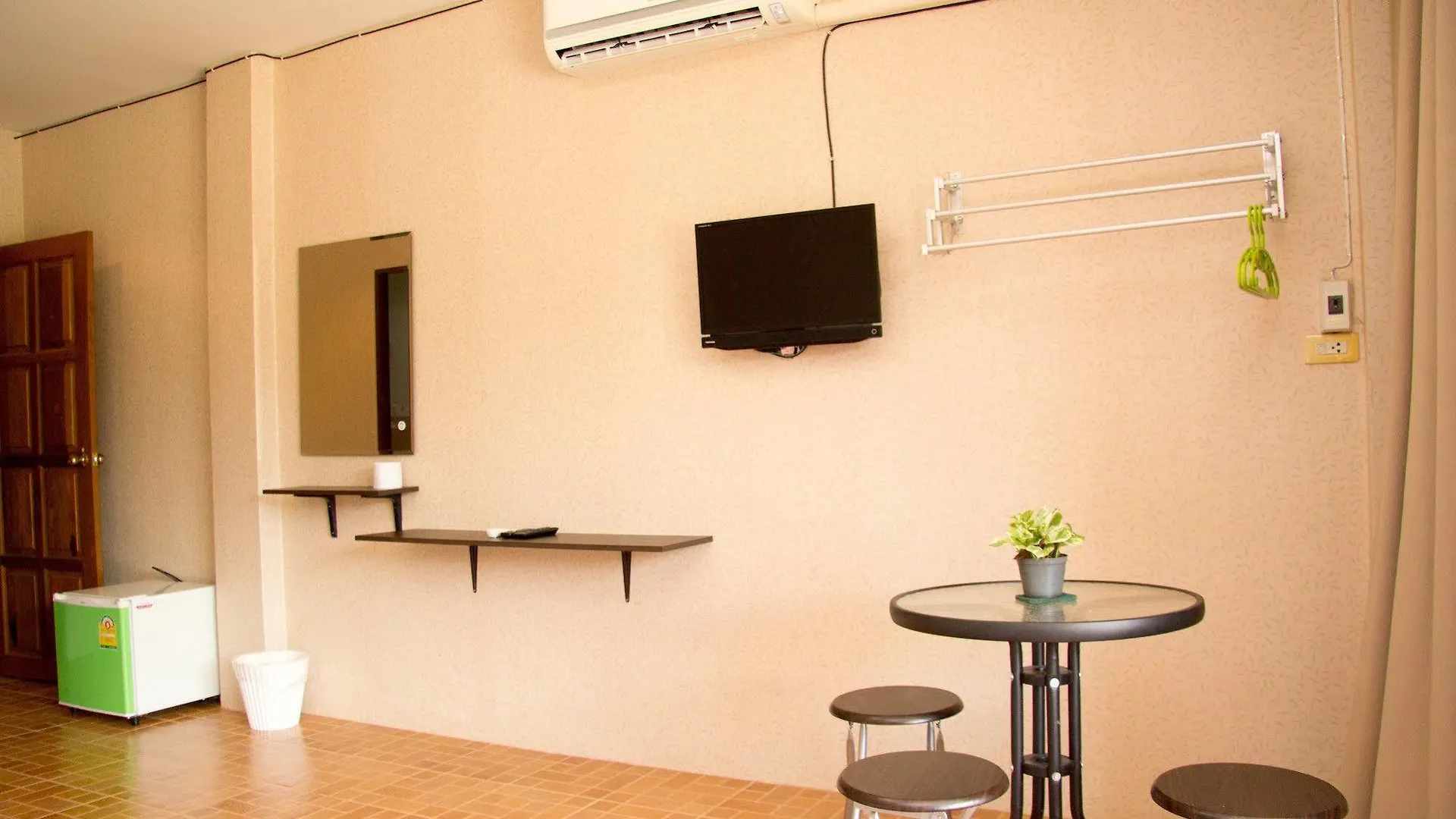 Lanta Riviera Mansion Aparthotel Koh Lanta 2*,