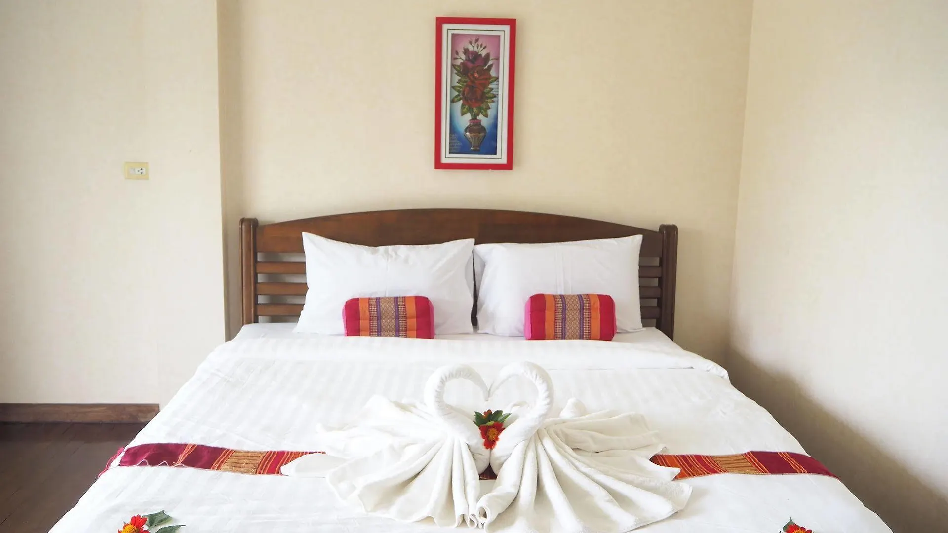 Lanta Riviera Mansion Aparthotel Koh Lanta