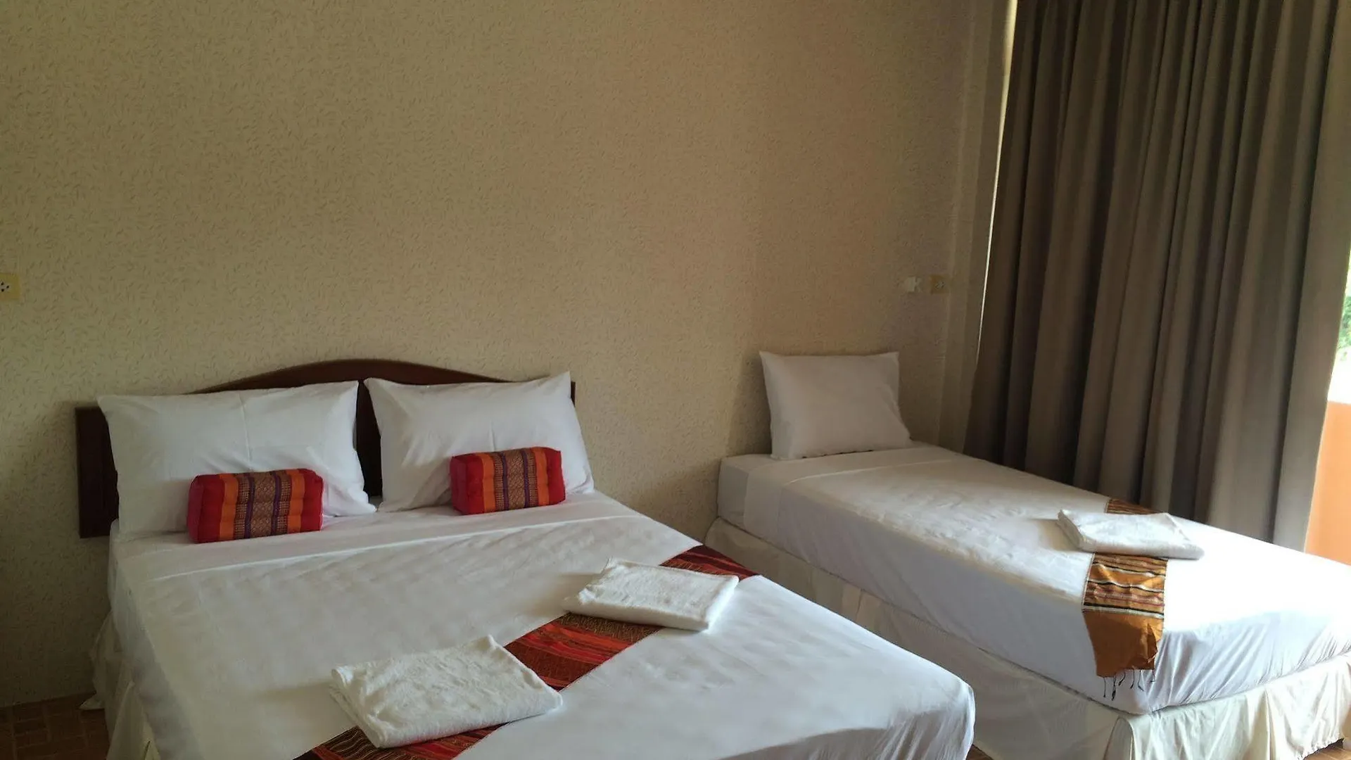 Lanta Riviera Mansion Aparthotel Koh Lanta